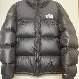 The North Face 1996 Retro Nuptse 700 Men’s Black Puffer Jacket